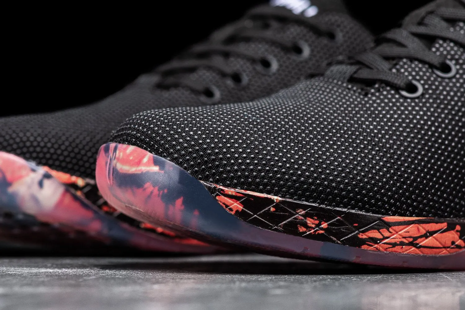 BLACK SPILL TRAINER (WOMEN'S)