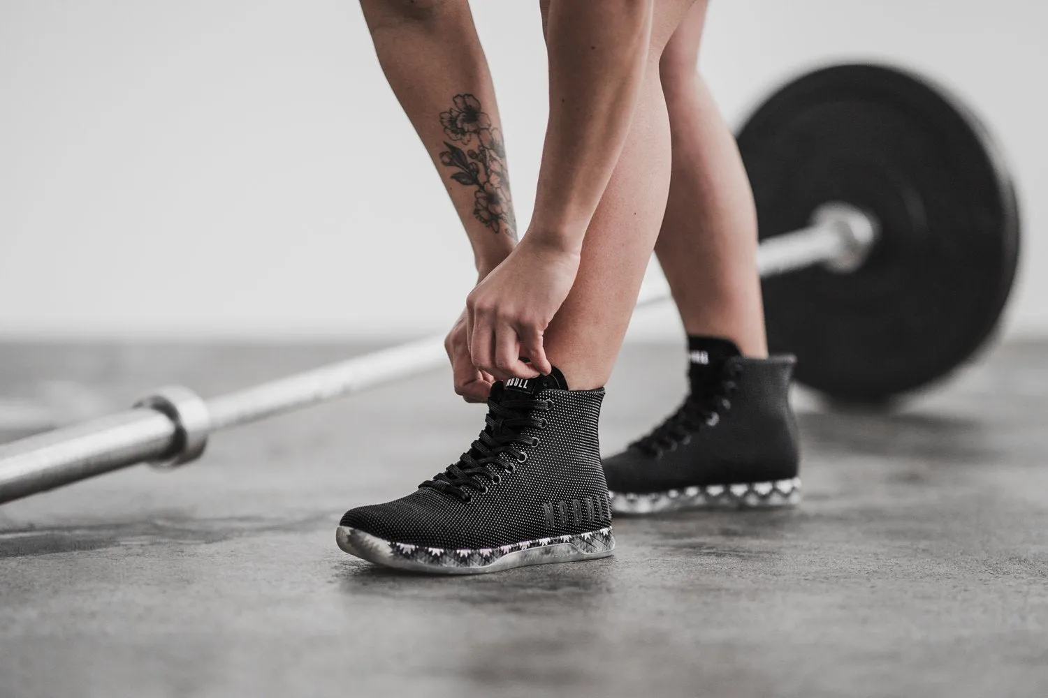 HIGH-TOP BLACK PATCHWORK TRAINER (WOMEN'S)