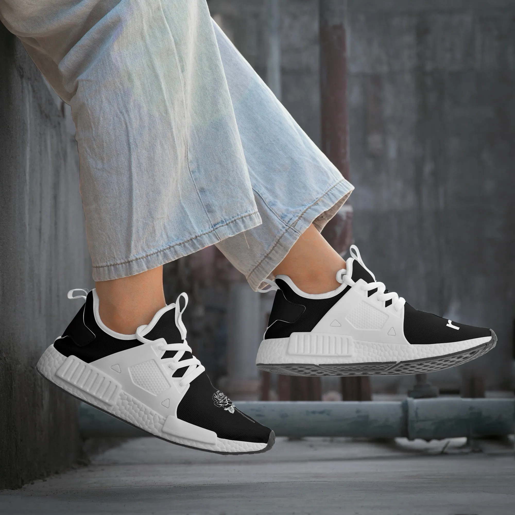 I Rose Lightweight Athletic Sneakers