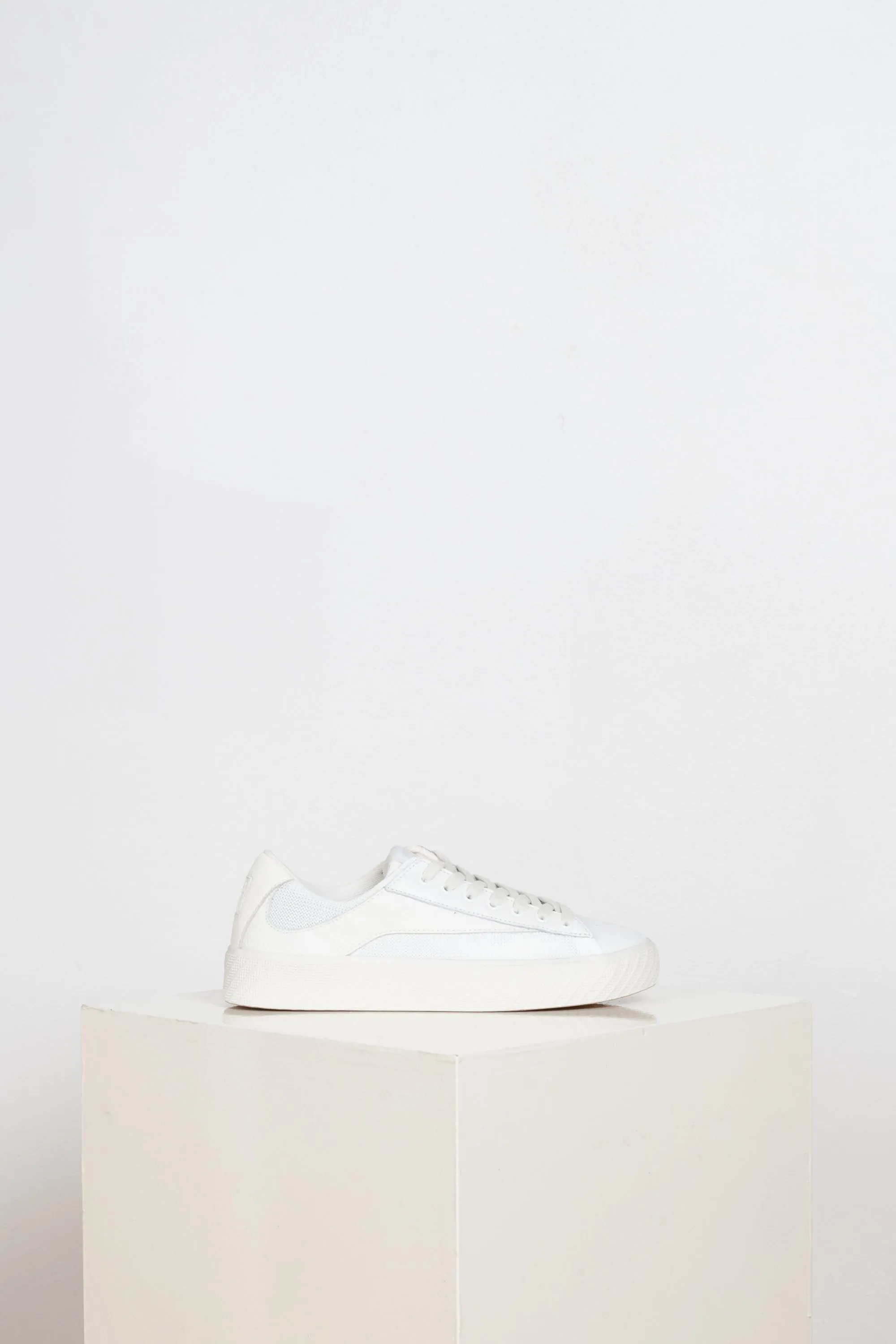 Rodina Sneakers