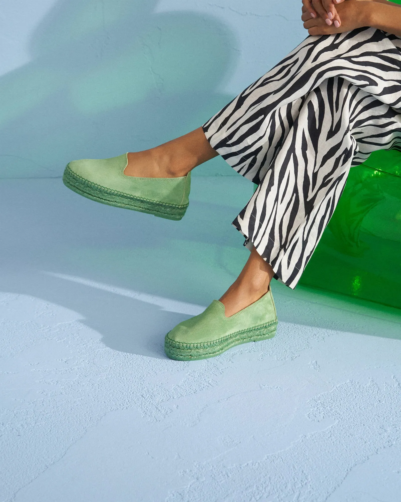 Suede Double Sole Espadrilles - E00D0 - Emili Sindlev x Manebí Pastel Green On Tone