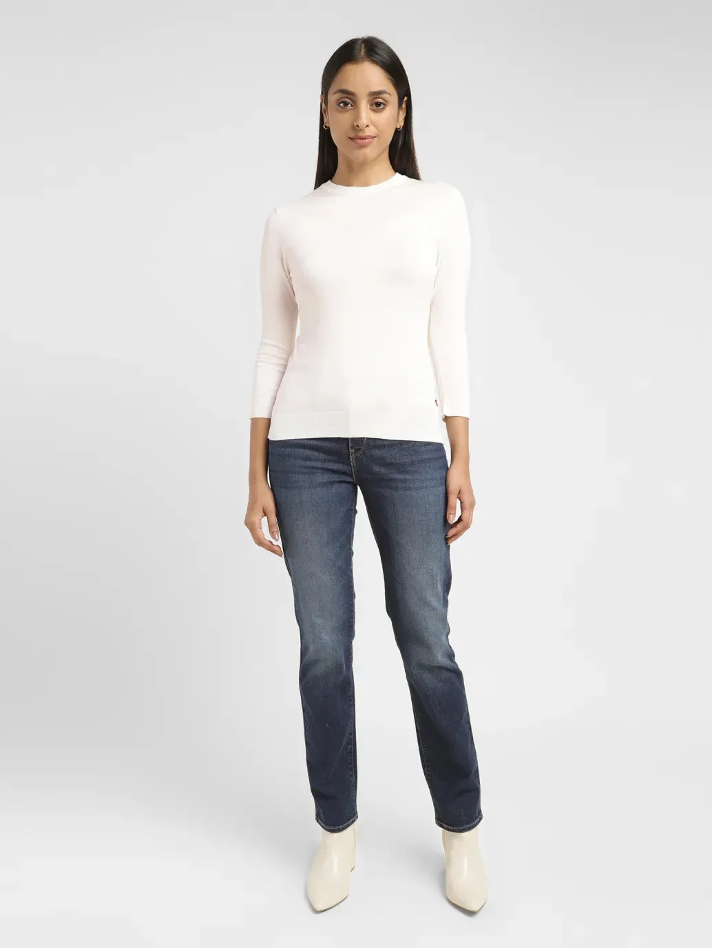 Women's Solid White Crew Neck Sweater